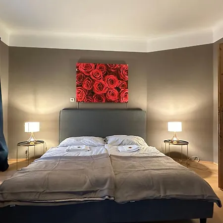 In Apartman *